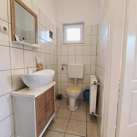 Caesar Apartment