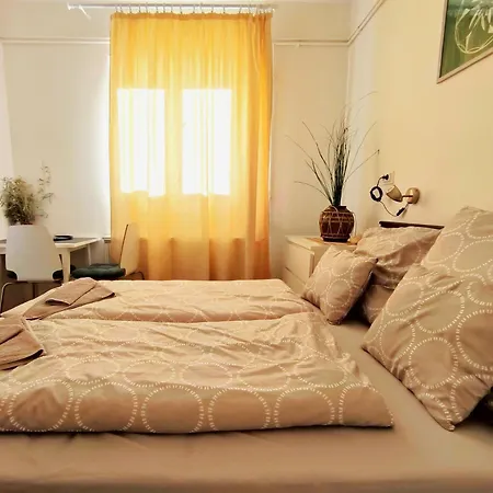 Caesar * בודפשט