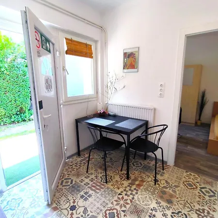 Caesar * בודפשט